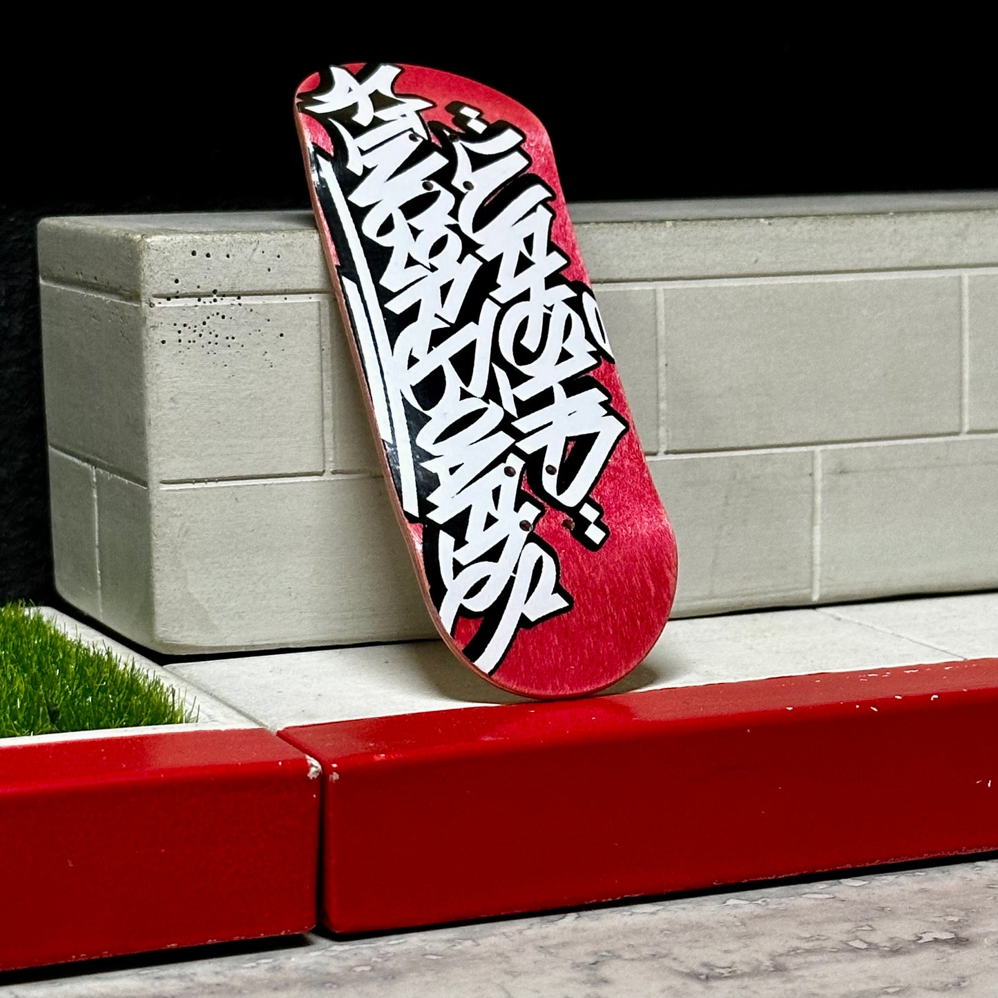 SHP "Handstyle" Deck