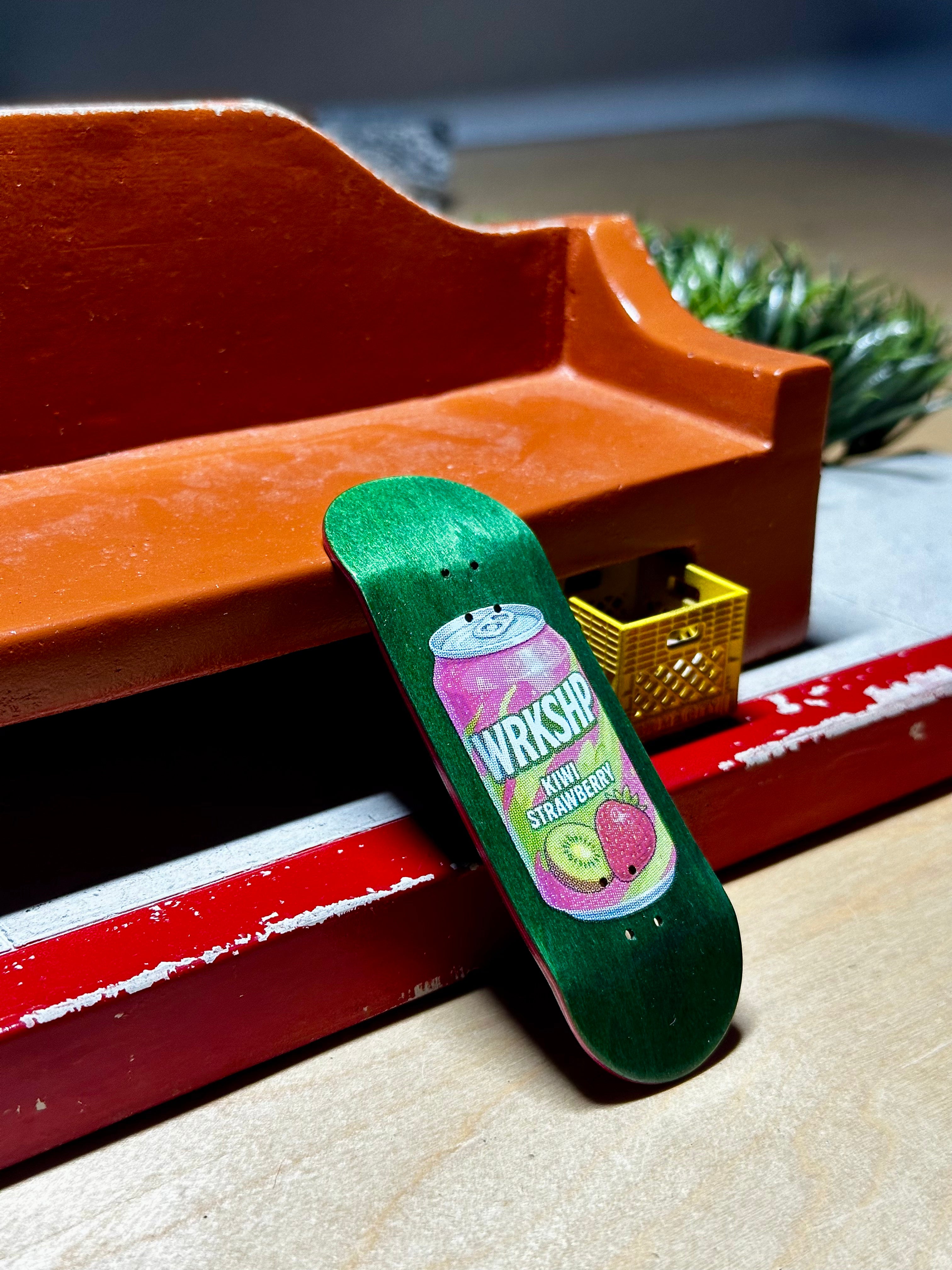 WRKSHP Soda Pop "Strawberry Kiwi"